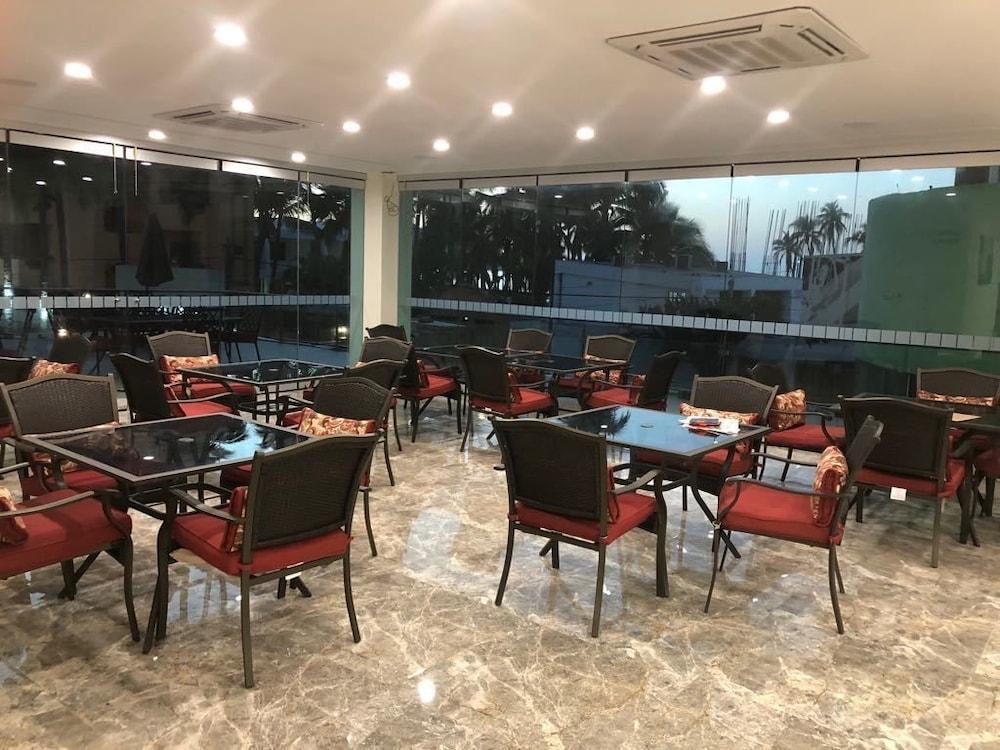 Hotel Ave Inn Mazatlán Εξωτερικό φωτογραφία