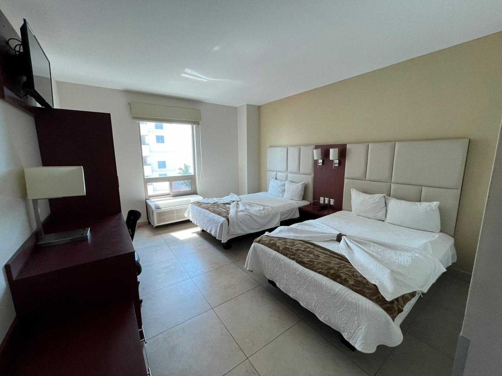 Hotel Ave Inn Mazatlán Εξωτερικό φωτογραφία