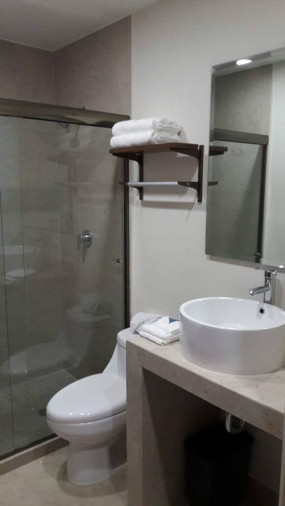 Hotel Ave Inn Mazatlán Εξωτερικό φωτογραφία